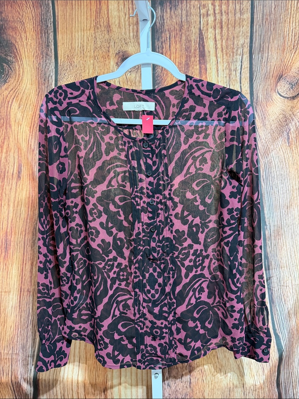🚨(4/$10) Lift Sheer Long Sleeve Blouse Size S